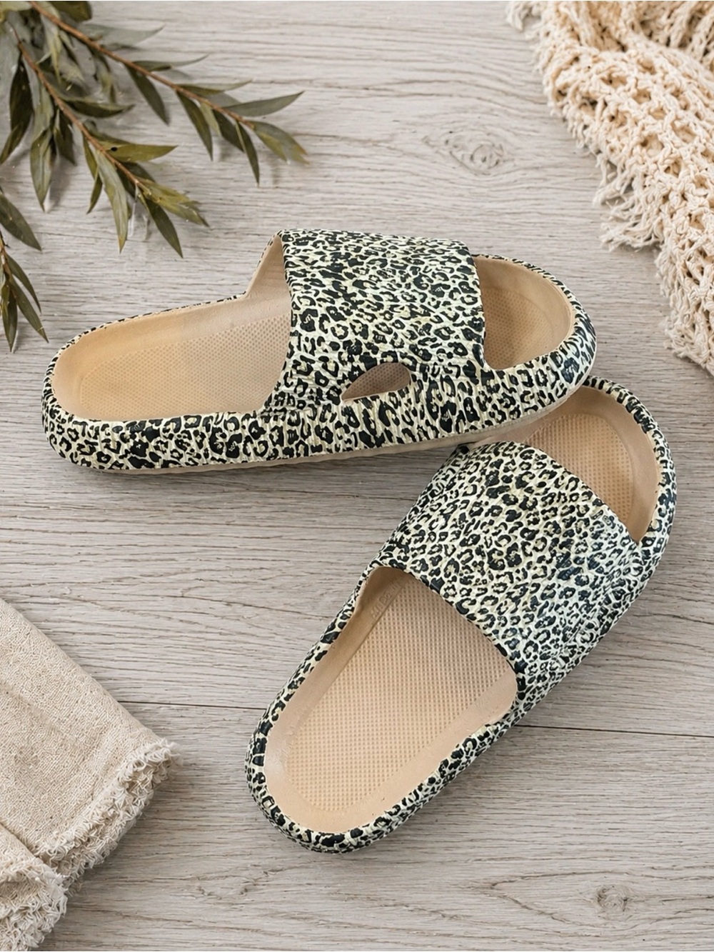 Cozy Animal Print Slide Sandals | Boutique Slides Size: 7-8 | Brand New